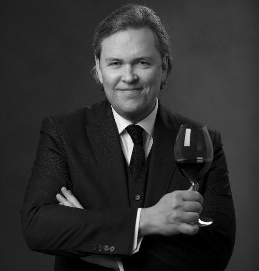 Ott van a zsűriben a svéd sommelier világbajnok, a Tasted.wine tulajdonosa, Andreas Larsson